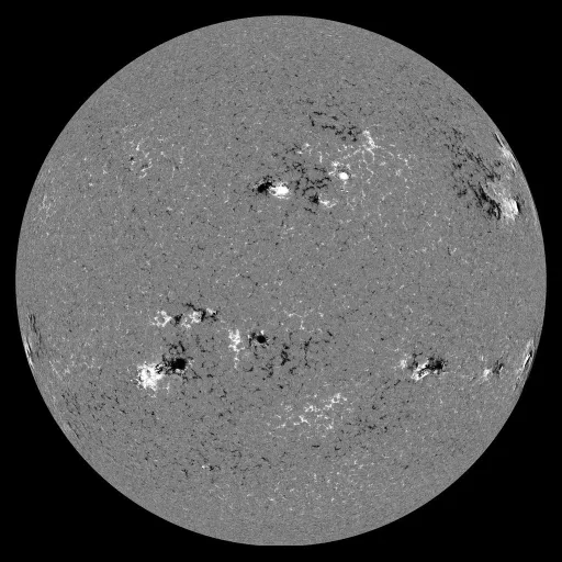 Solar Magnetic Fields