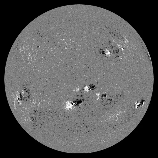 Solar Magnetic Fields