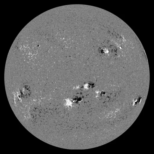 Solar Magnetic Fields