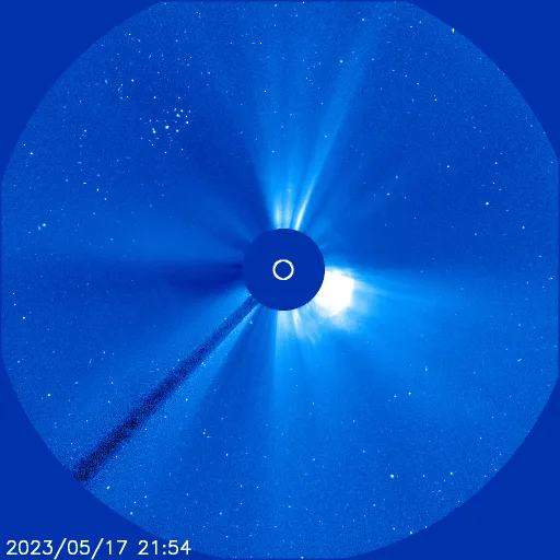 Дальняя корона Солнца