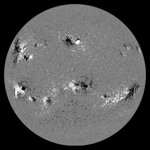 Solar Magnetic Fields