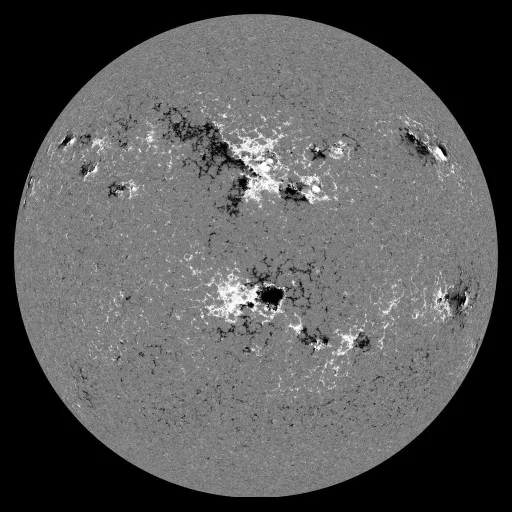 Solar Magnetic Fields