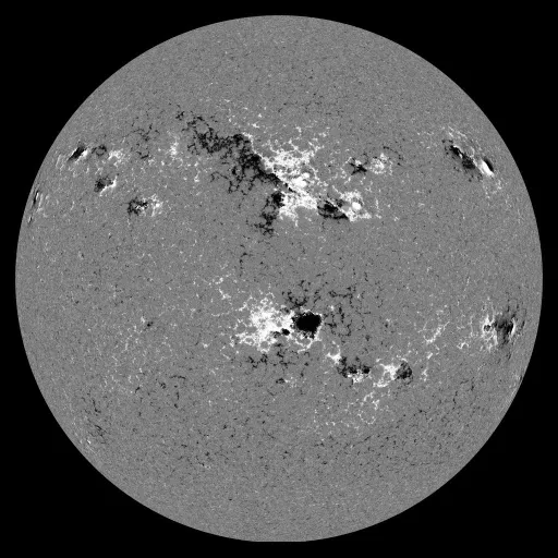 Solar Magnetic Fields