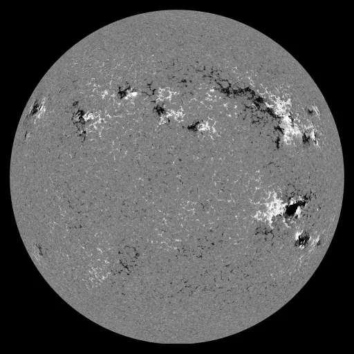 Solar Magnetic Fields