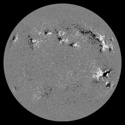Solar Magnetic Fields