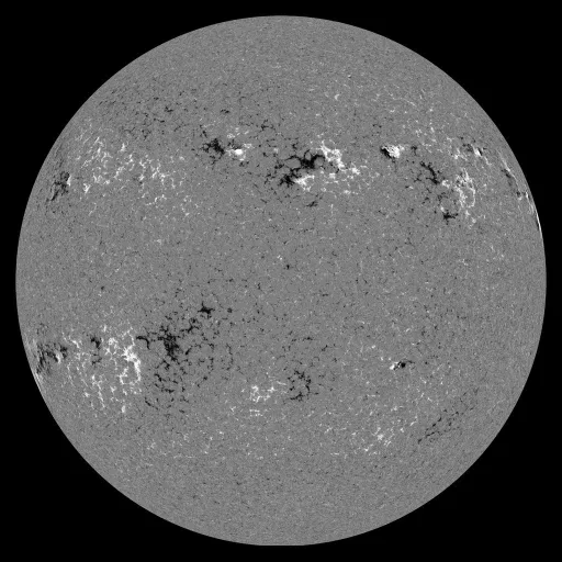 Solar Magnetic Fields