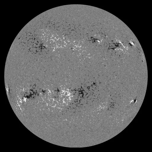 Solar Magnetic Fields