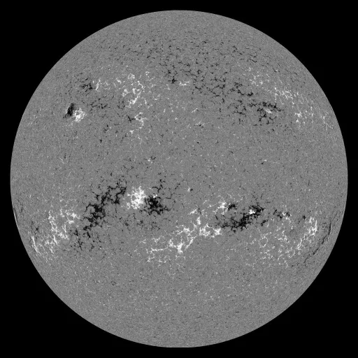 Solar Magnetic Fields