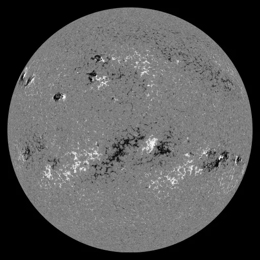 Solar Magnetic Fields