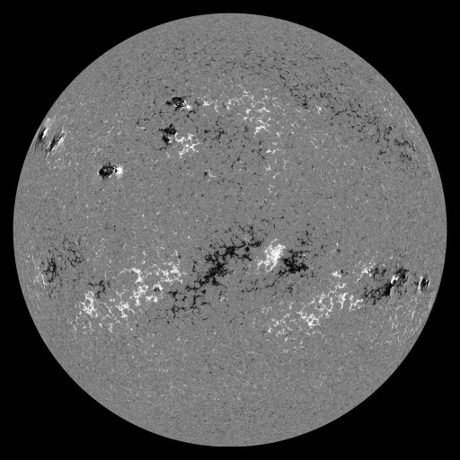 Solar Magnetic Fields