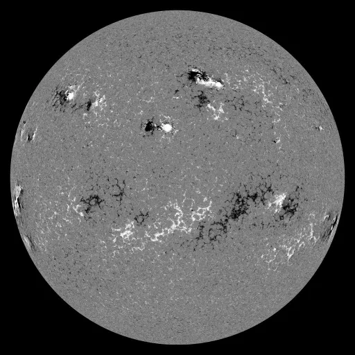Solar Magnetic Fields