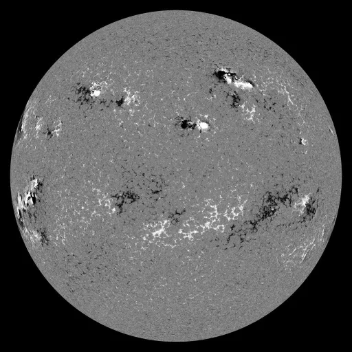 Solar Magnetic Fields