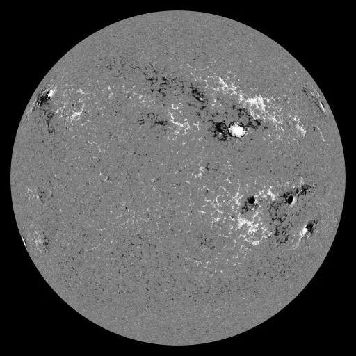 Solar Magnetic Fields
