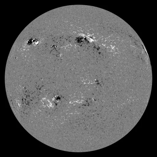 Solar Magnetic Fields