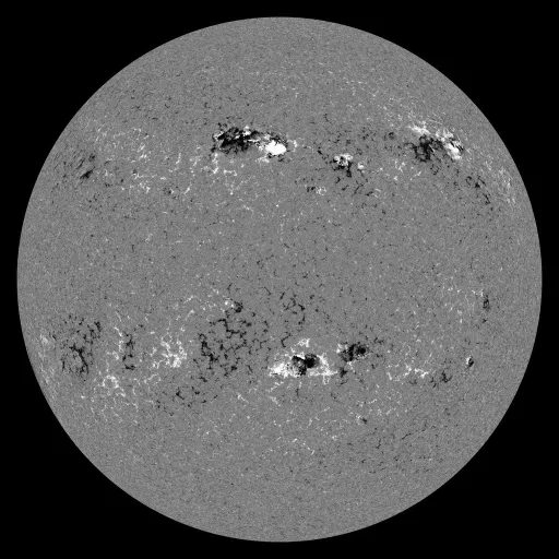 Solar Magnetic Fields
