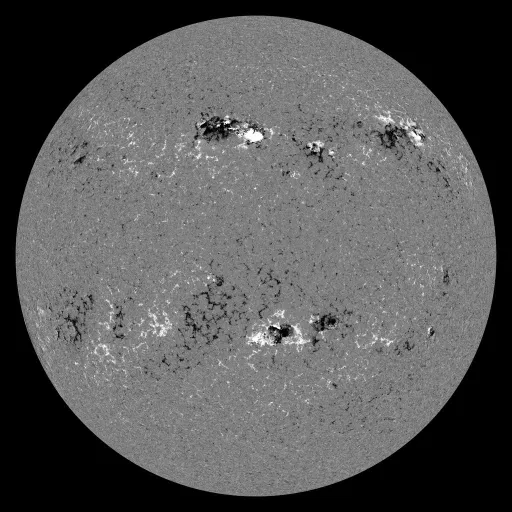Solar Magnetic Fields