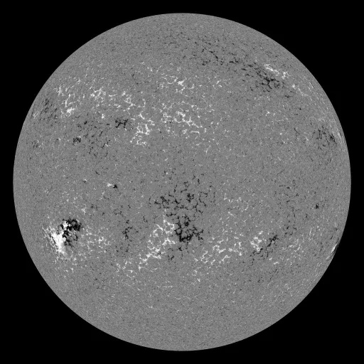 Solar Magnetic Fields