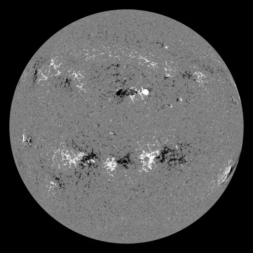 Solar Magnetic Fields