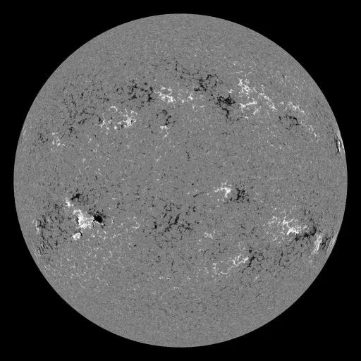 Solar Magnetic Fields