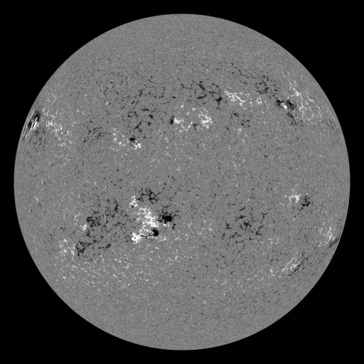 Solar Magnetic Fields