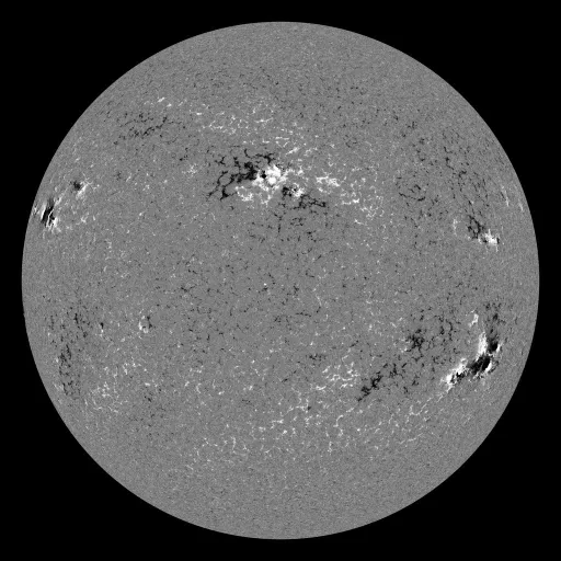 Solar Magnetic Fields