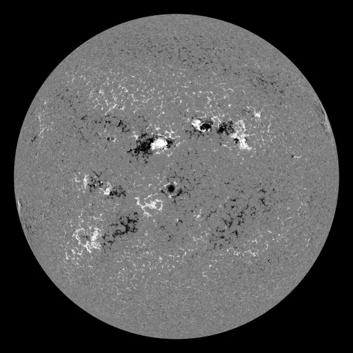Solar Magnetic Fields