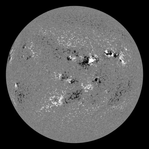 Solar Magnetic Fields