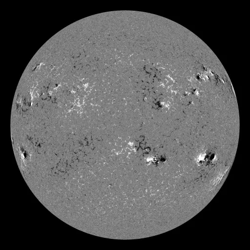 Solar Magnetic Fields