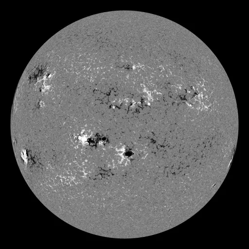 Solar Magnetic Fields
