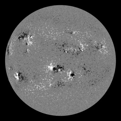 Solar Magnetic Fields