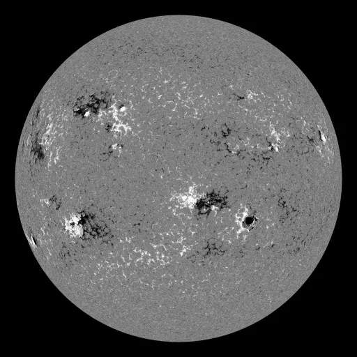 Solar Magnetic Fields