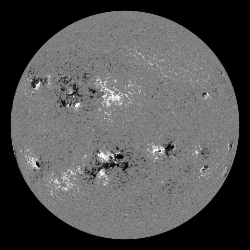 Solar Magnetic Fields