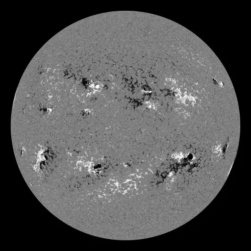 Solar Magnetic Fields