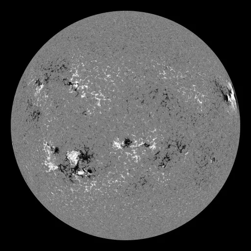Solar Magnetic Fields