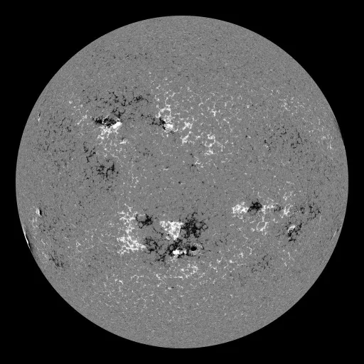 Магнитное поле Солнца