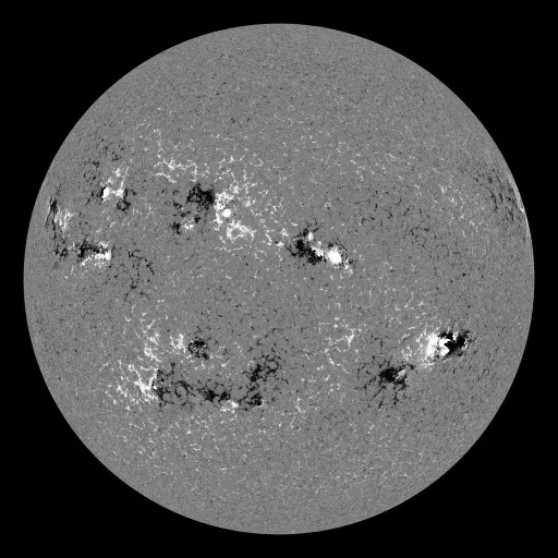 Solar Magnetic Fields