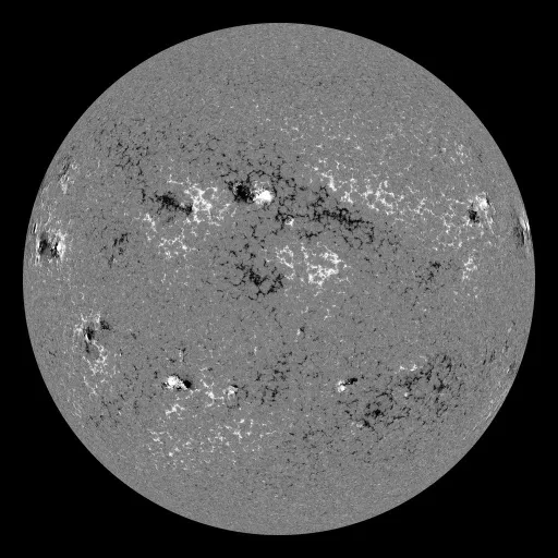 Solar Magnetic Fields