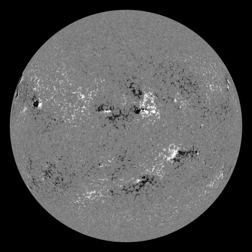 Solar Magnetic Fields