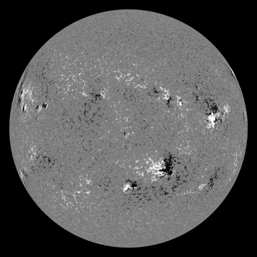 Solar Magnetic Fields