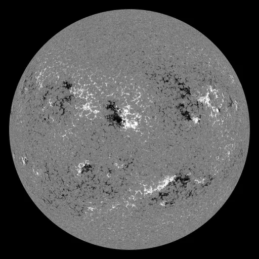 Solar Magnetic Fields