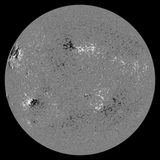 Solar Magnetic Fields