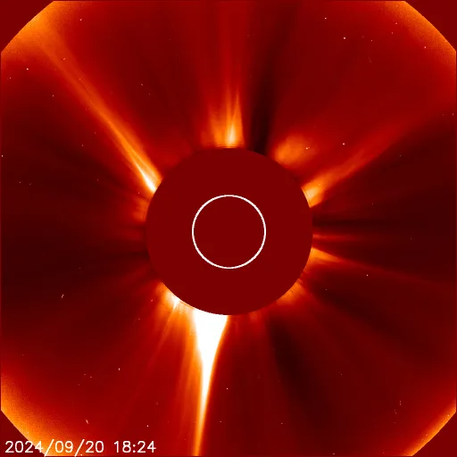Ближняя корона Солнца