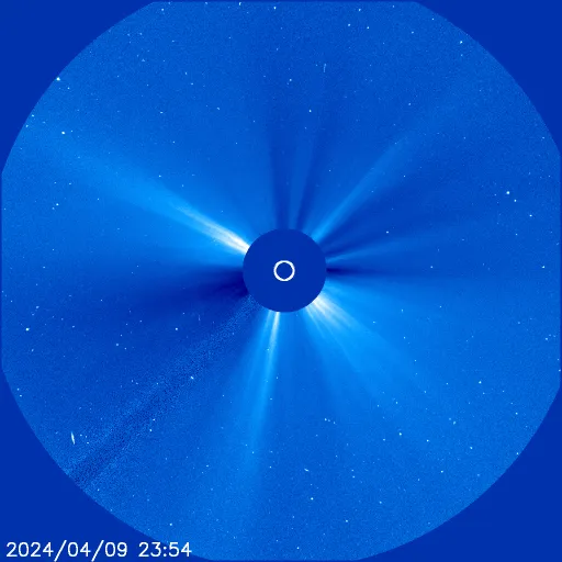 Outer Solar Corona