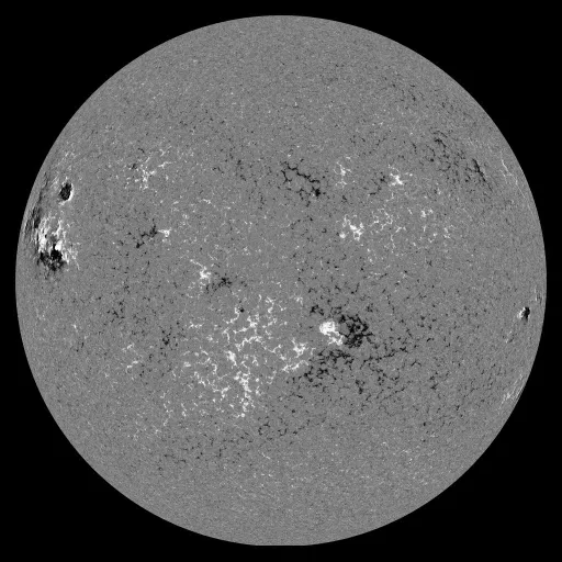 Solar Magnetic Fields