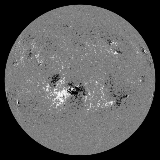 Solar Magnetic Fields