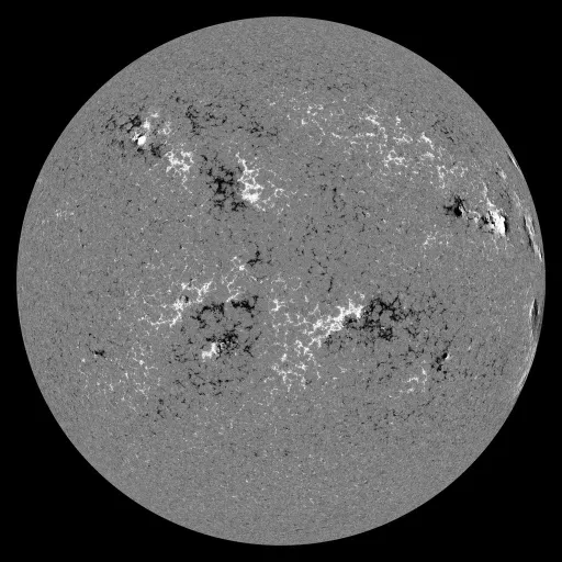 Solar Magnetic Fields
