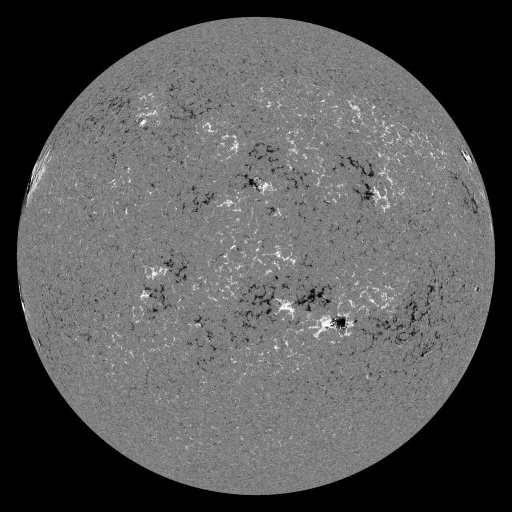 Solar Magnetic Fields
