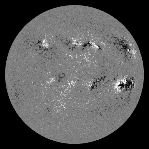 Solar Magnetic Fields