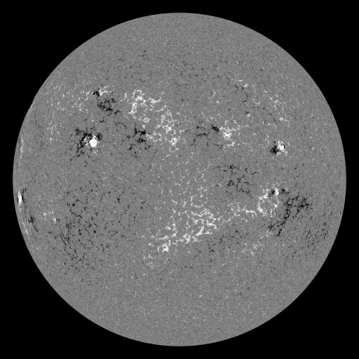 Solar Magnetic Fields