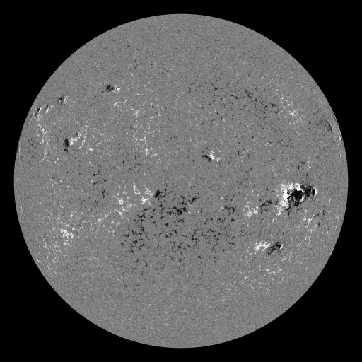 Solar Magnetic Fields